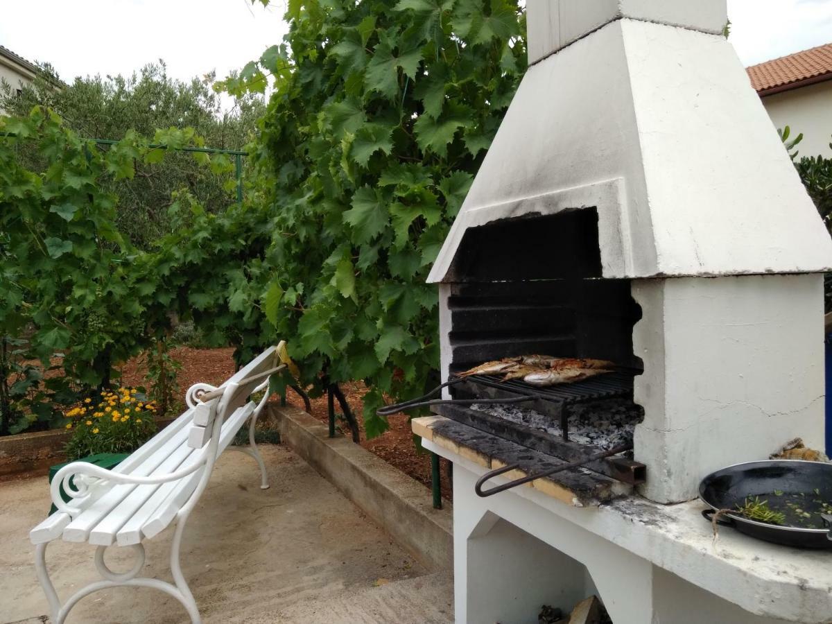 Apartman Antulov Srima Buitenkant foto